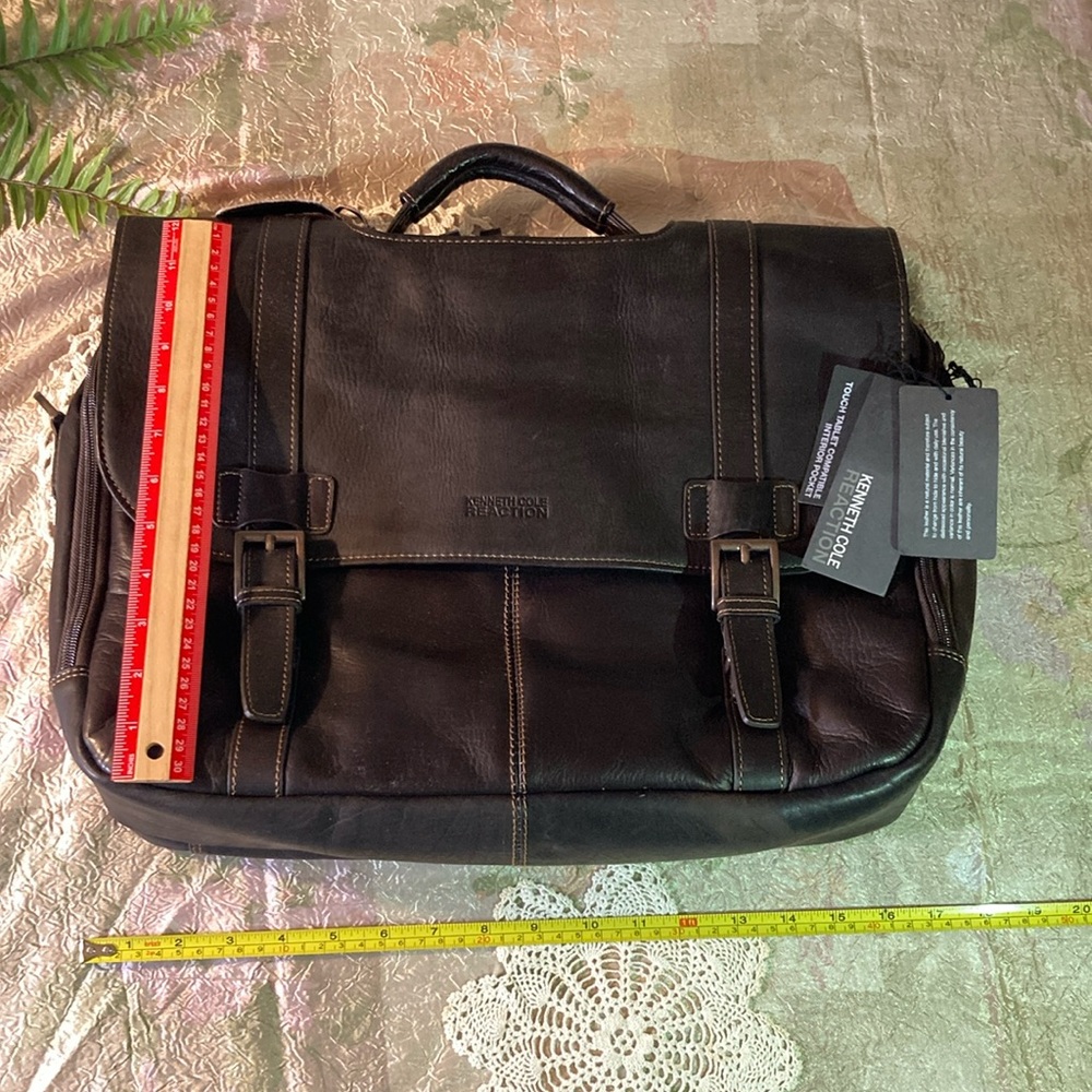 NWT Kenneth Cole Reaction Leather Show Business Design Laptop Bag Briefcase - Picture 15 of 16